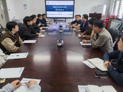 <b>机械工程取从动正在新机械尝试楼206室召开师生</b>